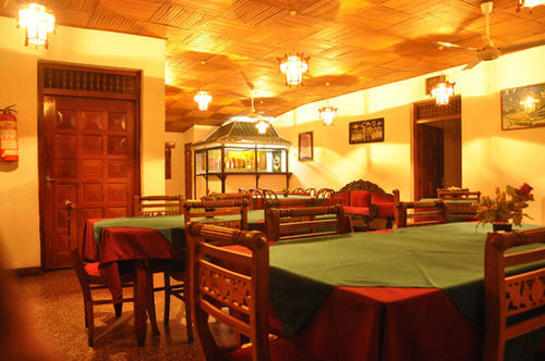Oyo 436 Sandakelum Tourist Guest House Kandy Luaran gambar