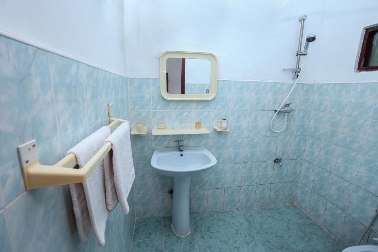 Oyo 436 Sandakelum Tourist Guest House Kandy Luaran gambar
