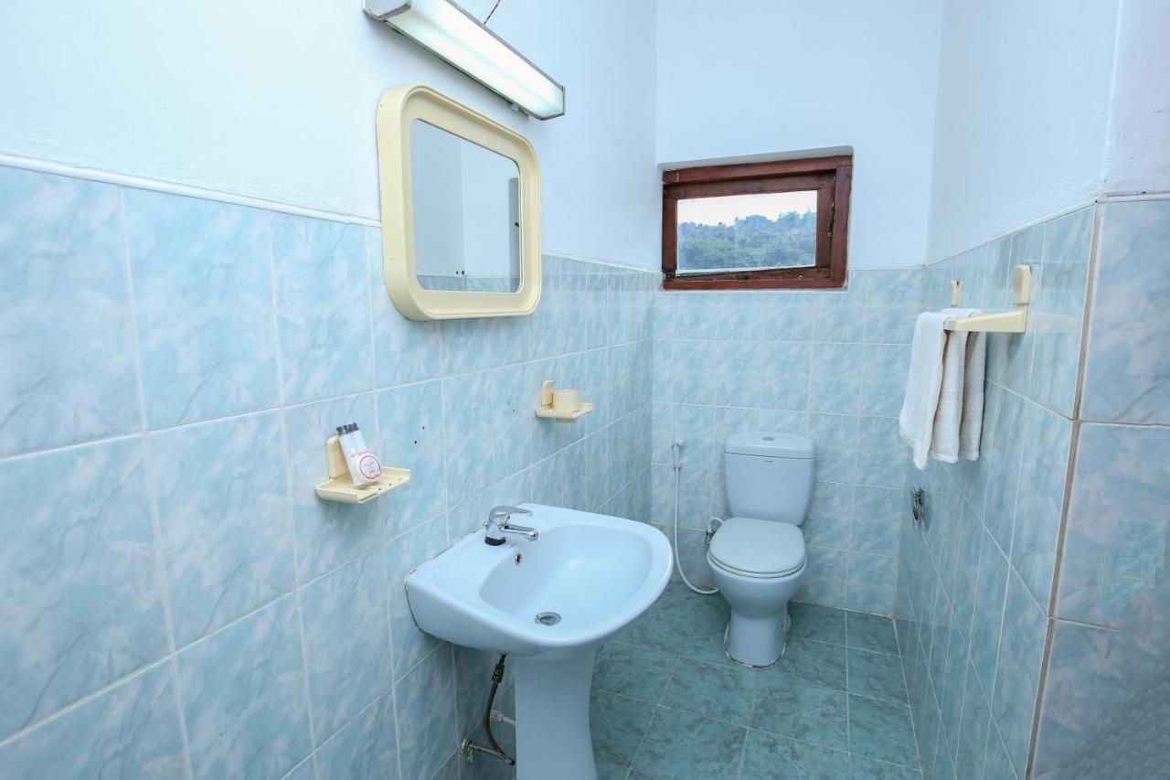 Oyo 436 Sandakelum Tourist Guest House Kandy Luaran gambar